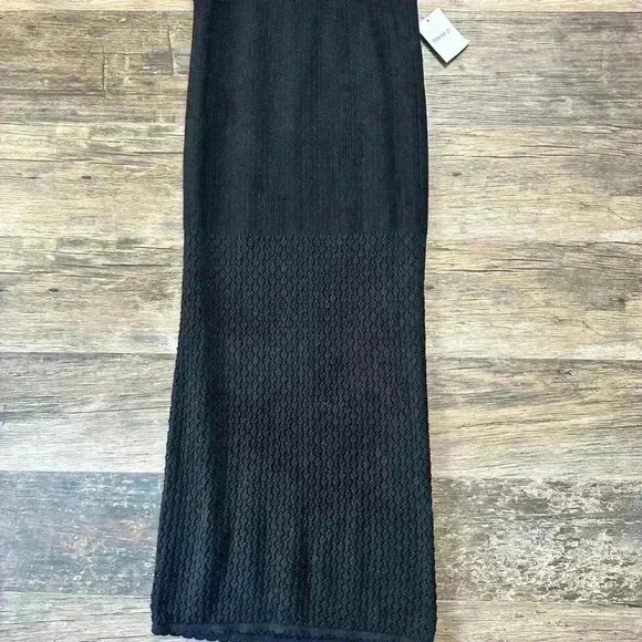 Forever 21 Black Ribbed Maxi Skirt - Picture 1 of 5